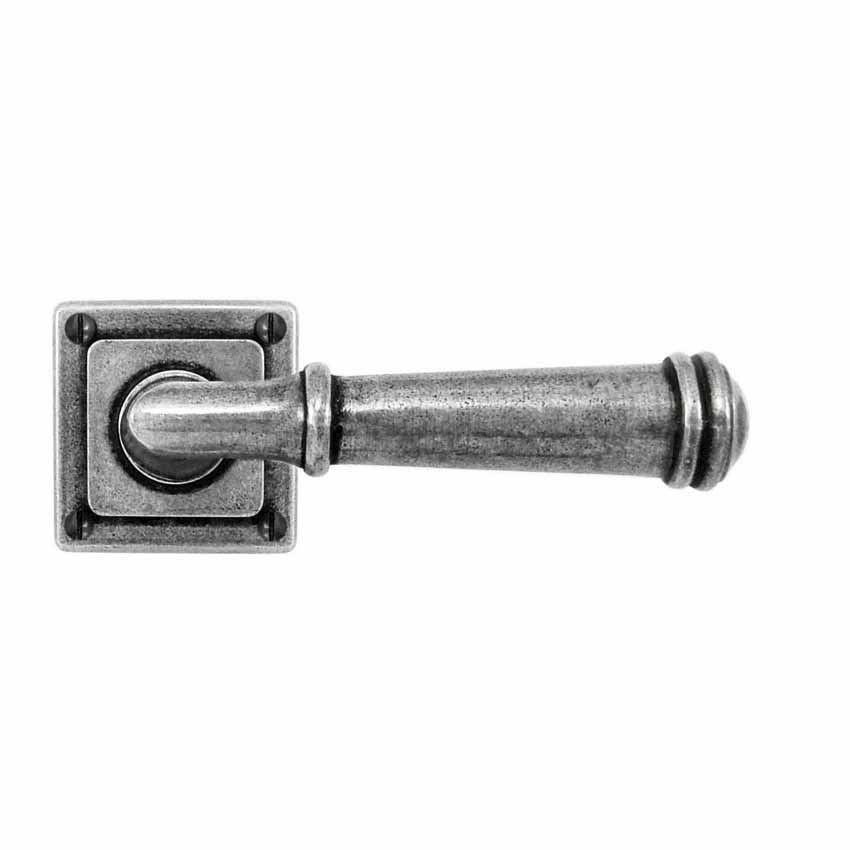 Finesse Durham Pewter Levers on a square rose - FD067 