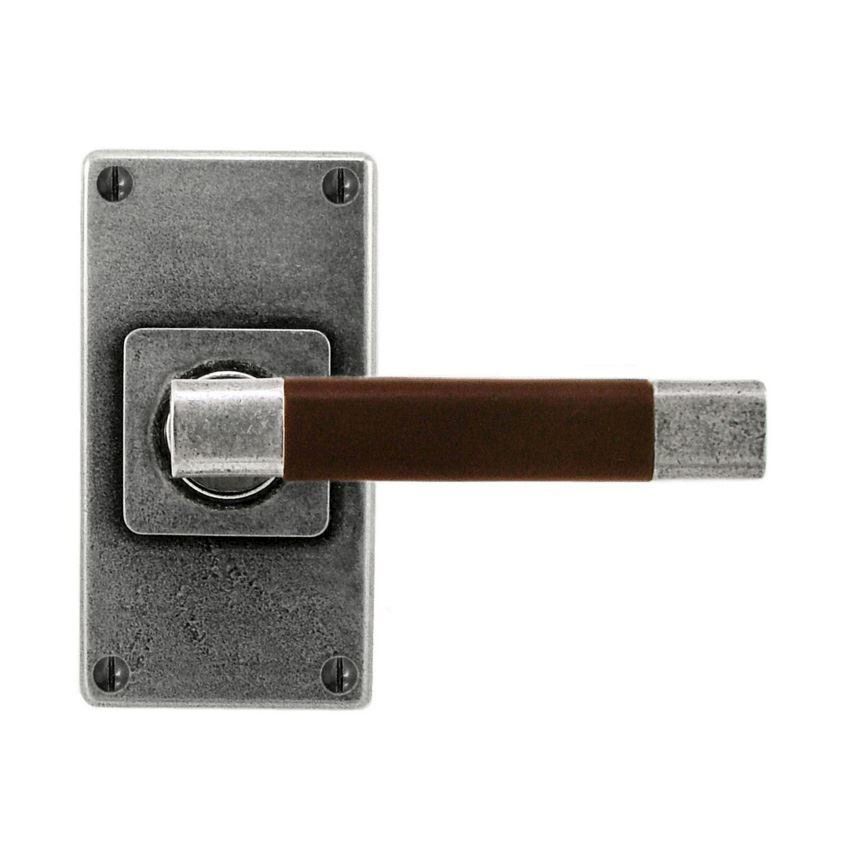 Finesse Jedburgh Chocolate Leather Door Handle on a Short Back Plate - FD111C