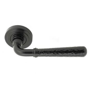 Black Hammered Newbury Lever on a Rose Set - 45648