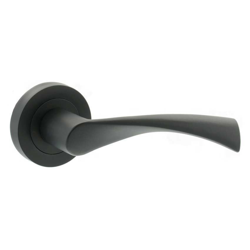 Colorado Door Handle - S34-R-MB