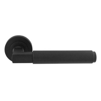 Masano Lever on a Round Rose in Matt Black - EUL070MB