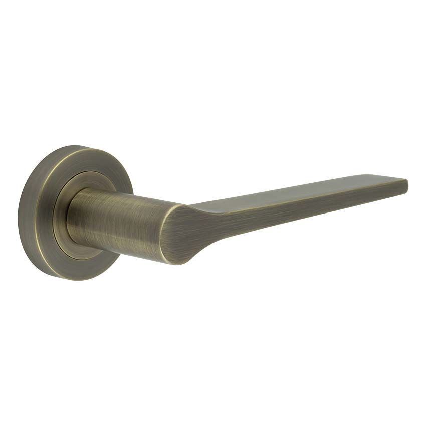 Picture of Geo Door Handle in Antique Brass - JV851AB