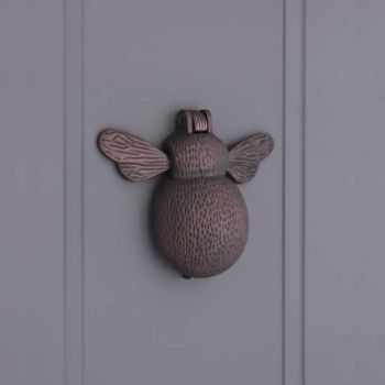 Picture of Bumble Bee Door Knocker In Aged Bronze - SB4111ABZ