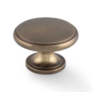 Picture of Cambridge Round Cupboard Knob In Antique Brass - AW849-38-AB