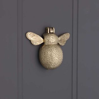 Picture of Bumble Bee Door Knocker In Polished Brass - SB4111PB