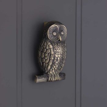 Picture of Owl Door Knocker In Antique Brass - SB4109ANT